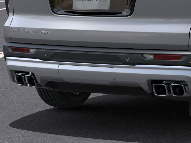 2025 Chevrolet Traverse photo 13
