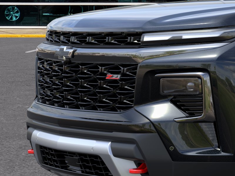 New 2026 Mosaic Black Metallic Chevrolet Z71 image 38