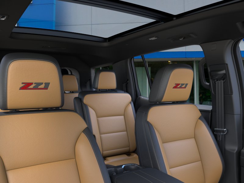 New 2027 Polar White Tricoat Chevrolet Z71 image 48