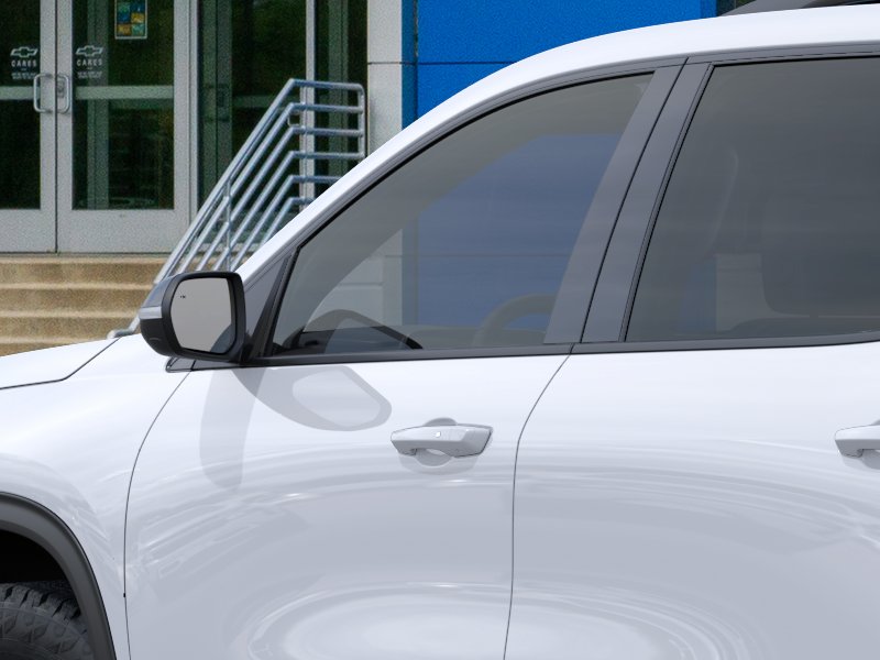 New 2027 Polar White Tricoat Chevrolet Z71 image 36