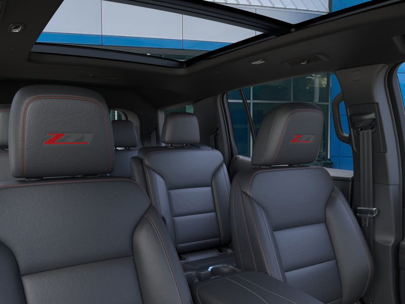 2026 Chevrolet Traverse Z71 photo 23
