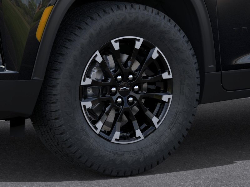 New 2026 Mosaic Black Metallic Chevrolet Z71 image 9