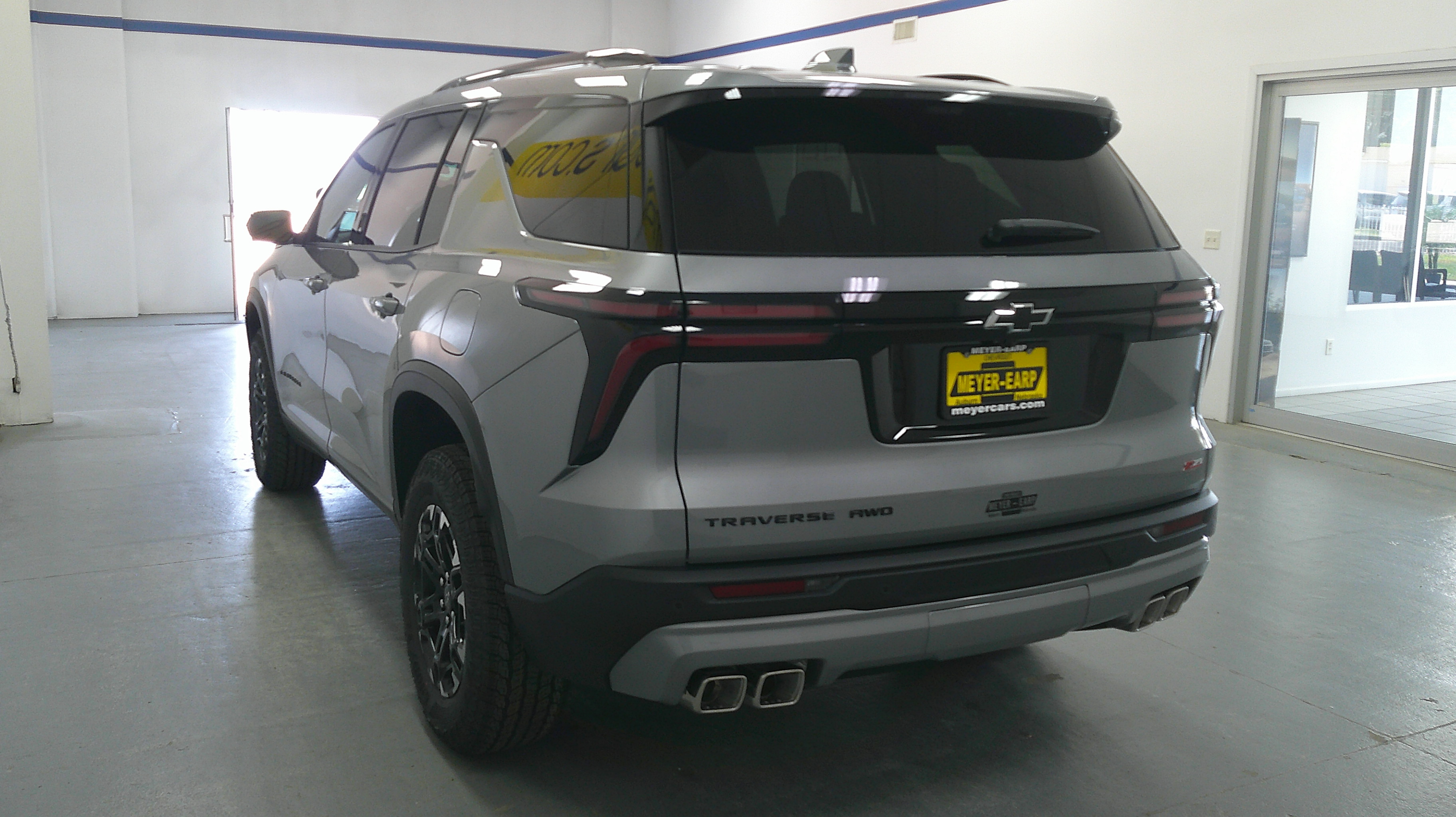 2027 Chevrolet Traverse Z71 - Photo 6