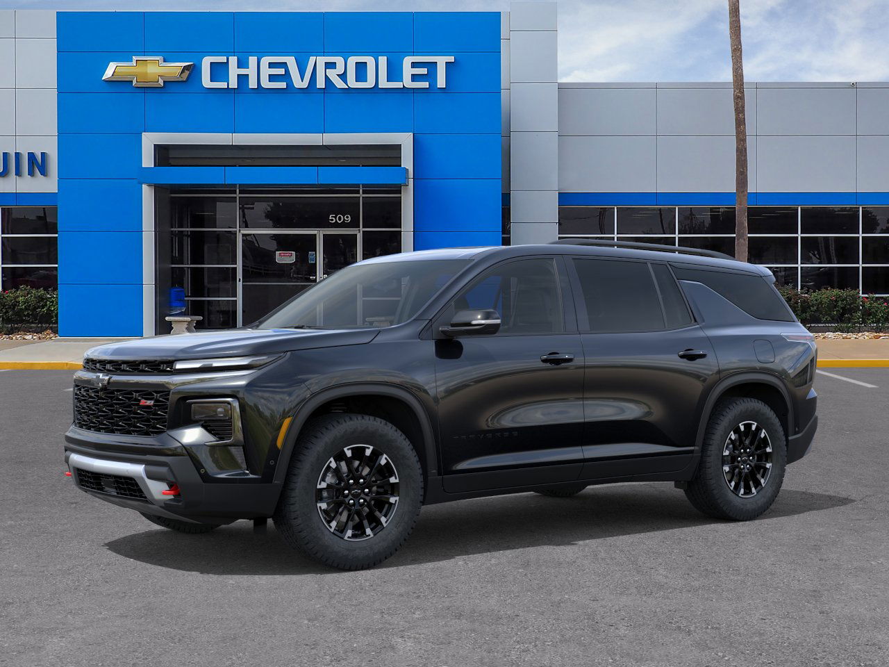 2026 Chevrolet Traverse Z71 photo 2