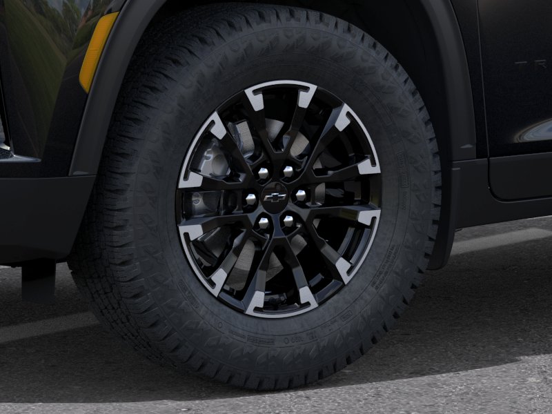 New 2026 Mosaic Black Metallic Chevrolet Z71 image 33