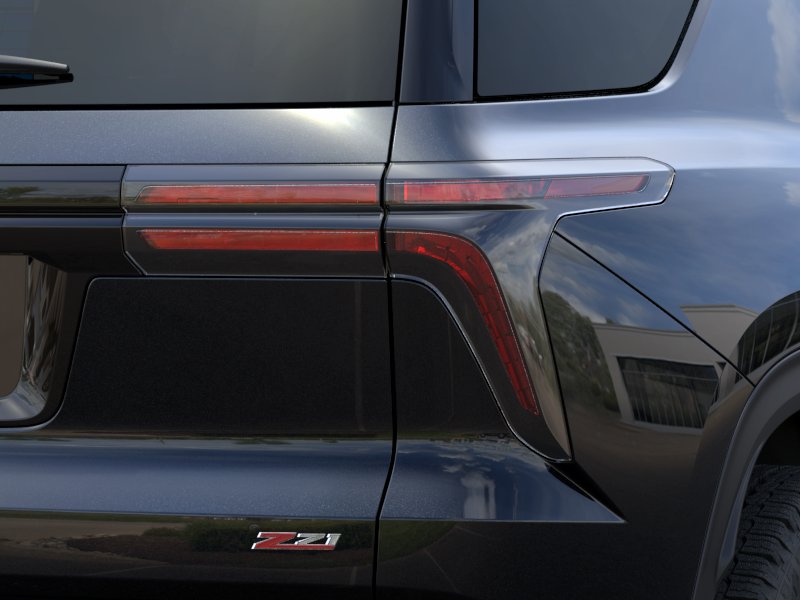 New 2026 Mosaic Black Metallic Chevrolet Z71 image 46