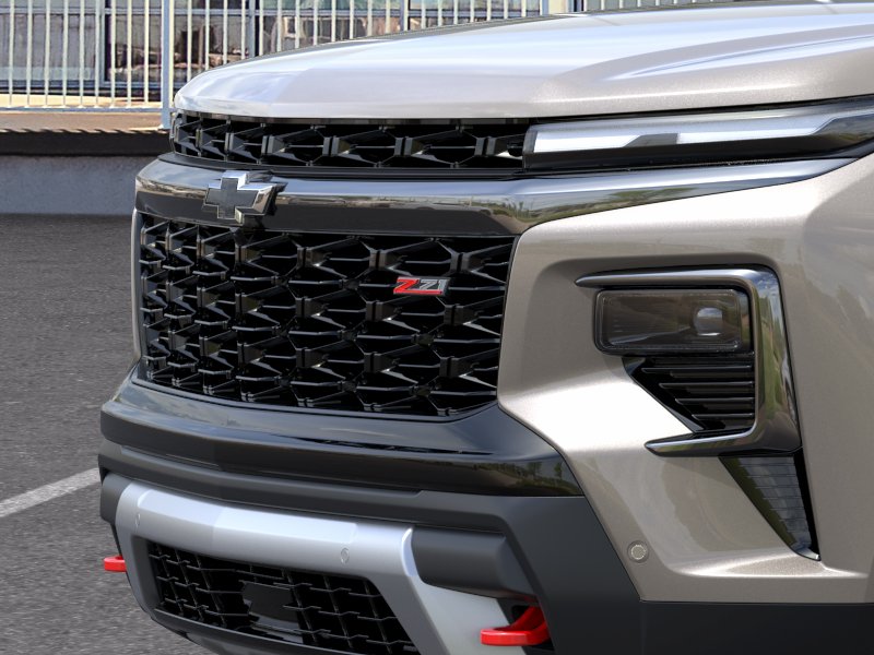 New 2026 Sandstone Gray Chevrolet Z71 image 37