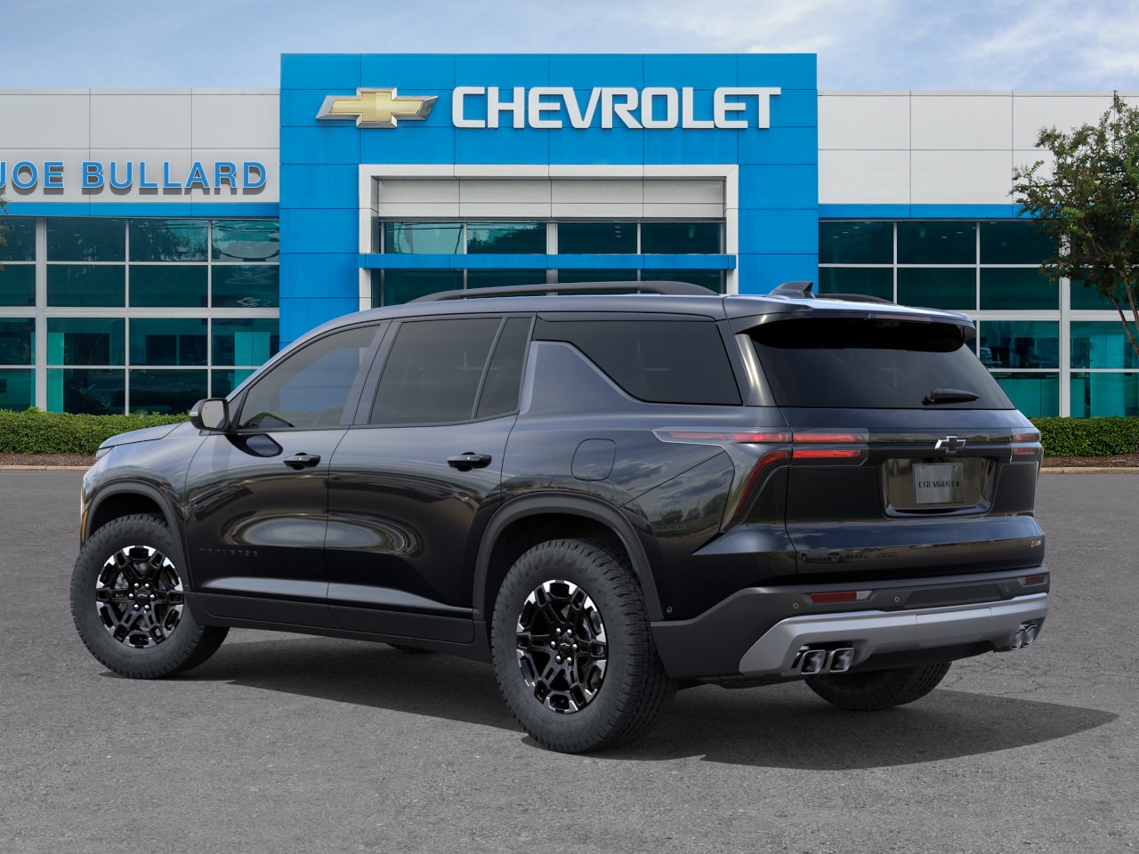 2027 Chevrolet Traverse Z71 - Photo 3