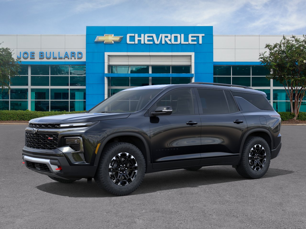 2027 Chevrolet Traverse Z71 - Photo 2