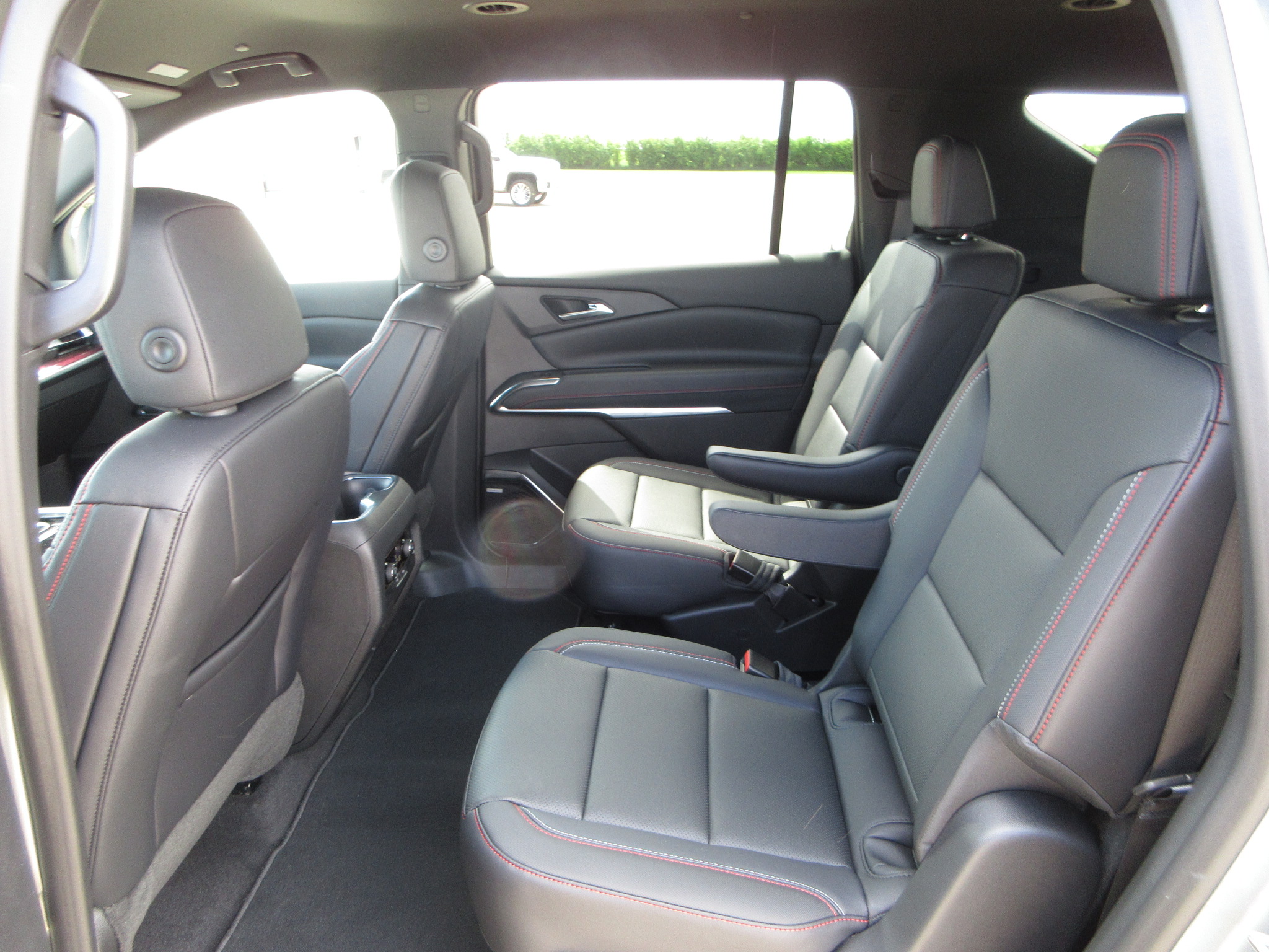 2026 Chevrolet Traverse Z71 - Photo 22