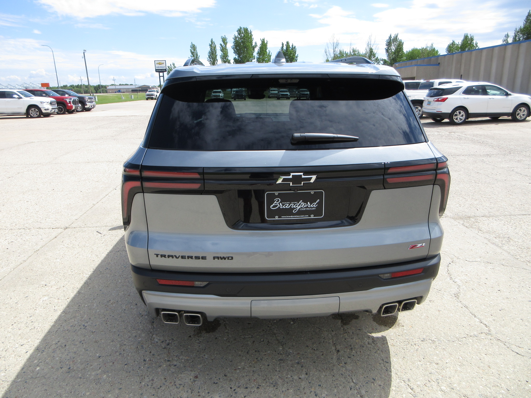 2026 Chevrolet Traverse Z71 - Photo 4