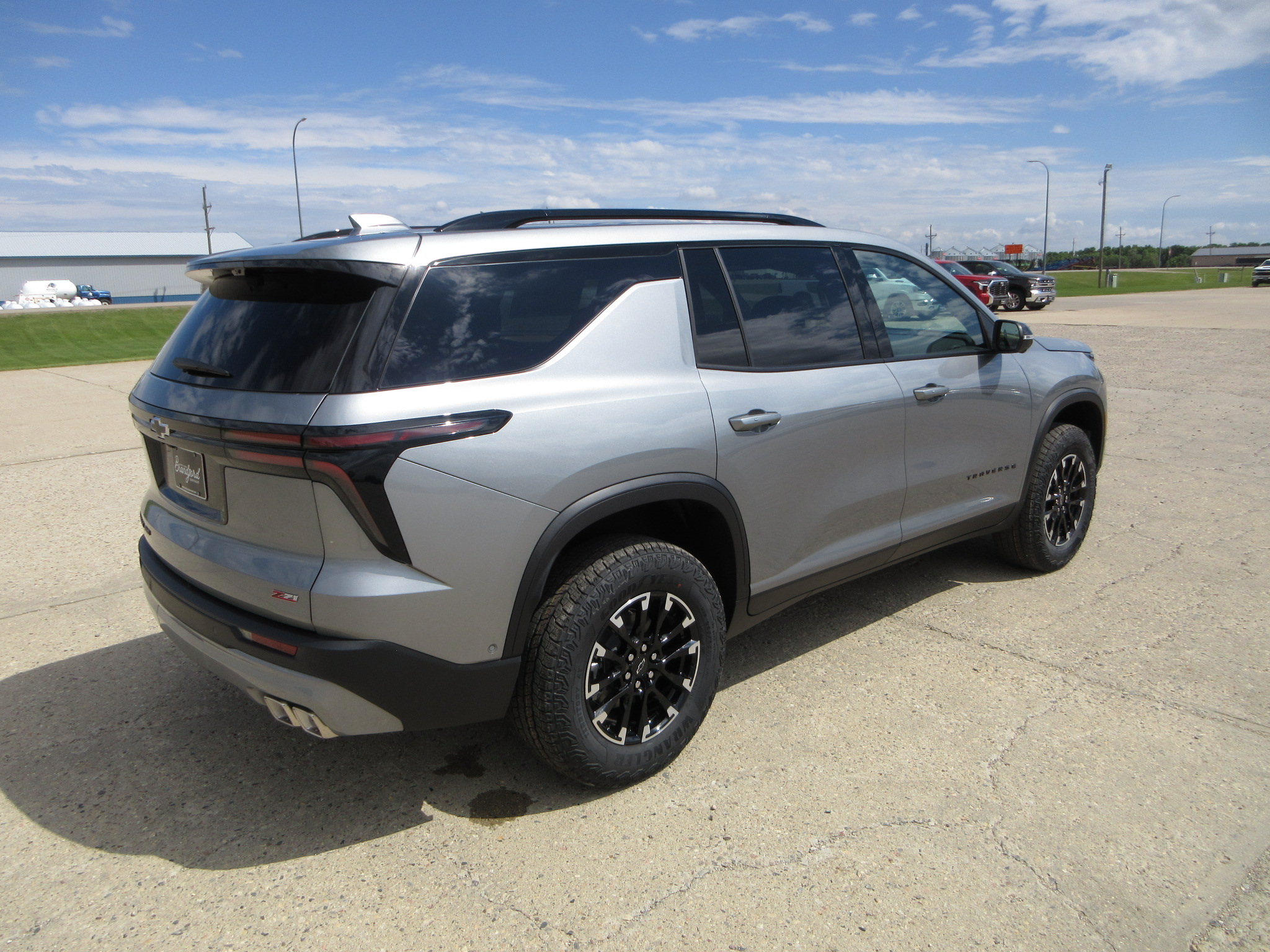 2026 Chevrolet Traverse Z71 - Photo 8