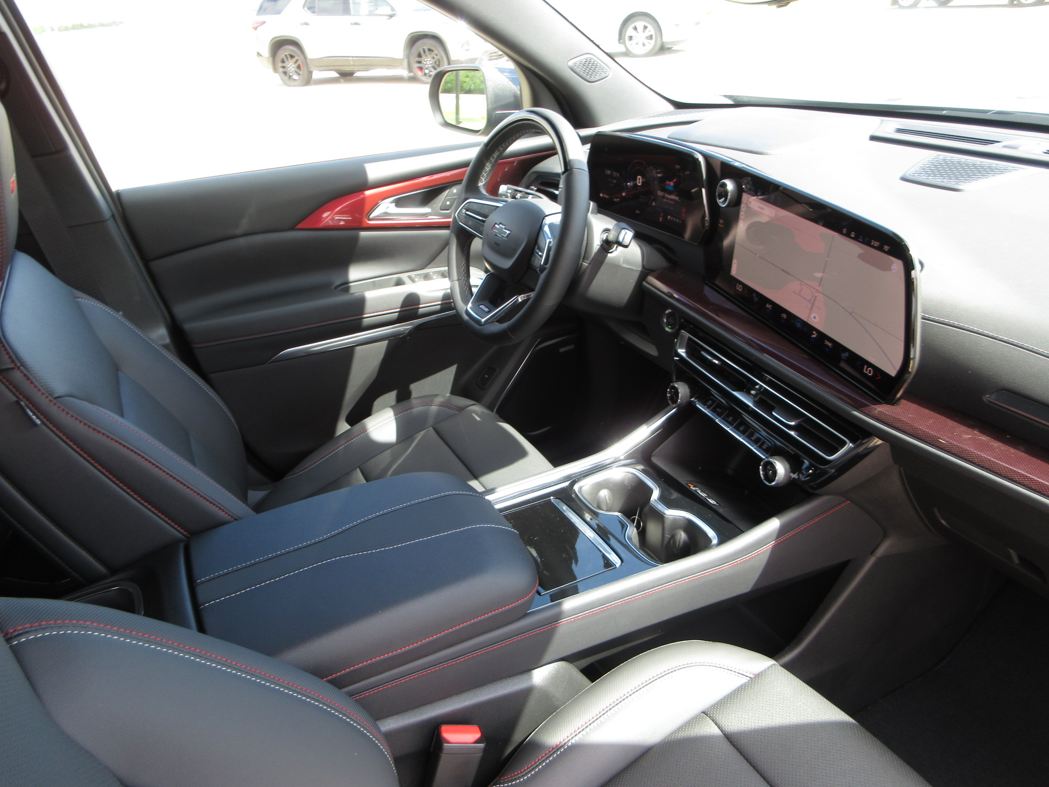 2026 Chevrolet Traverse Z71 - Photo 26