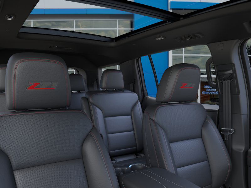 2026 Chevrolet Traverse Z71 photo 17