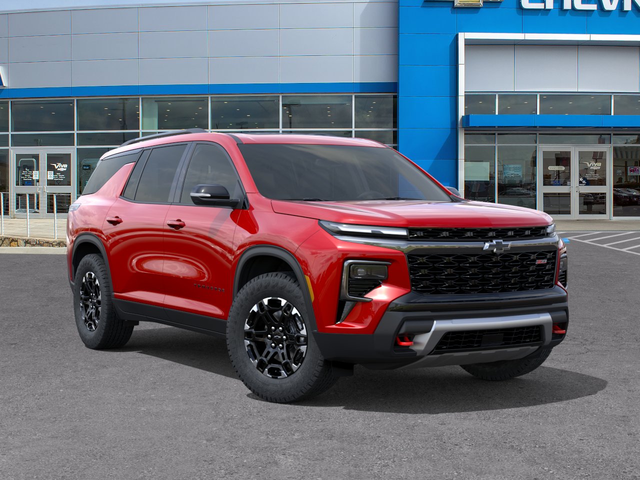 2027 Chevrolet Traverse Z71 - Photo 7