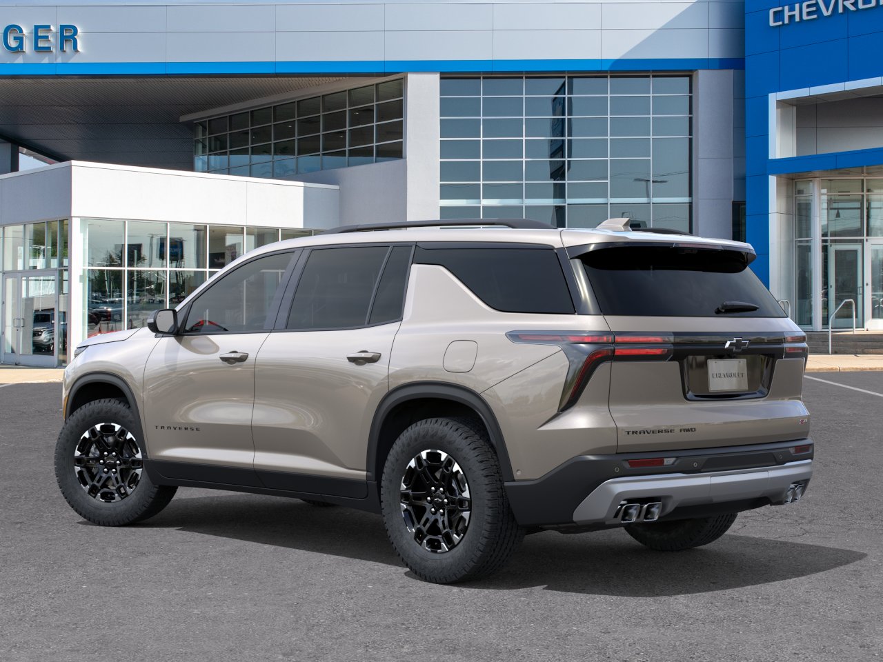 2027 Chevrolet Traverse Z71 - Photo 3