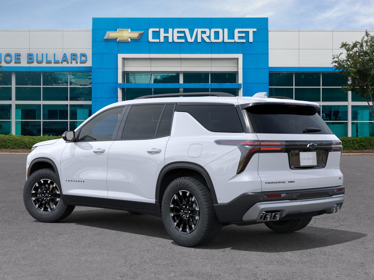 2026 Chevrolet Traverse Z71 photo 3