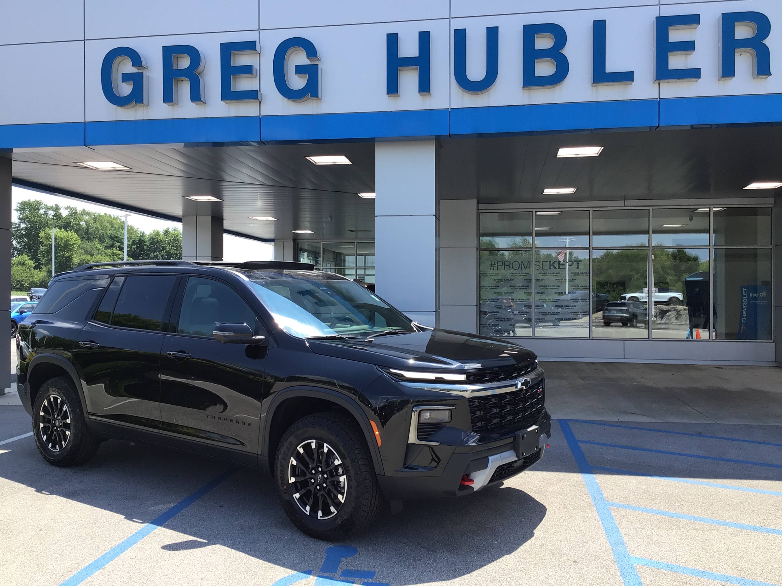 Mosaic Black Metallic 2026 Chevrolet Traverse SUV / Crossover Four-Wheel Drive
