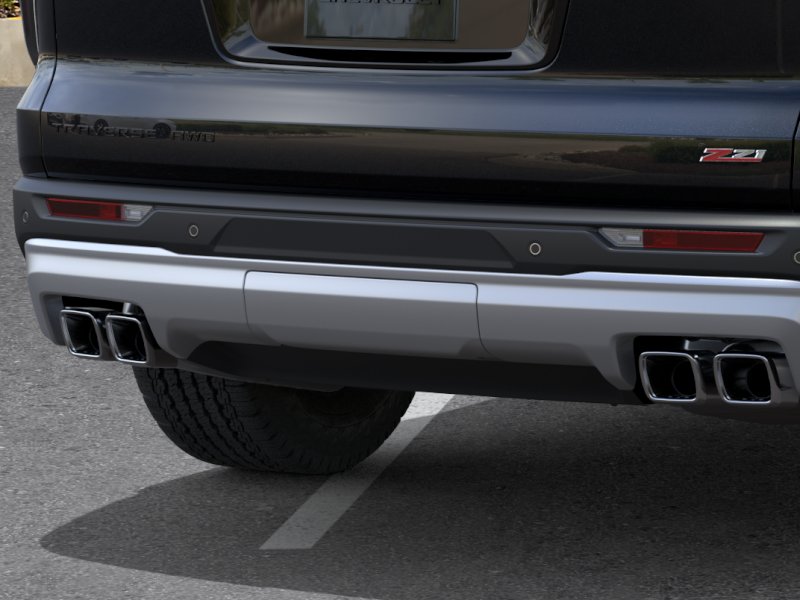 New 2026 Mosaic Black Metallic Chevrolet Z71 image 38