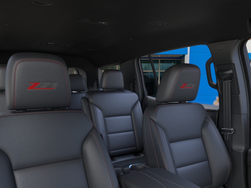 New 2026 Mosaic Black Metallic Chevrolet Z71 image 48