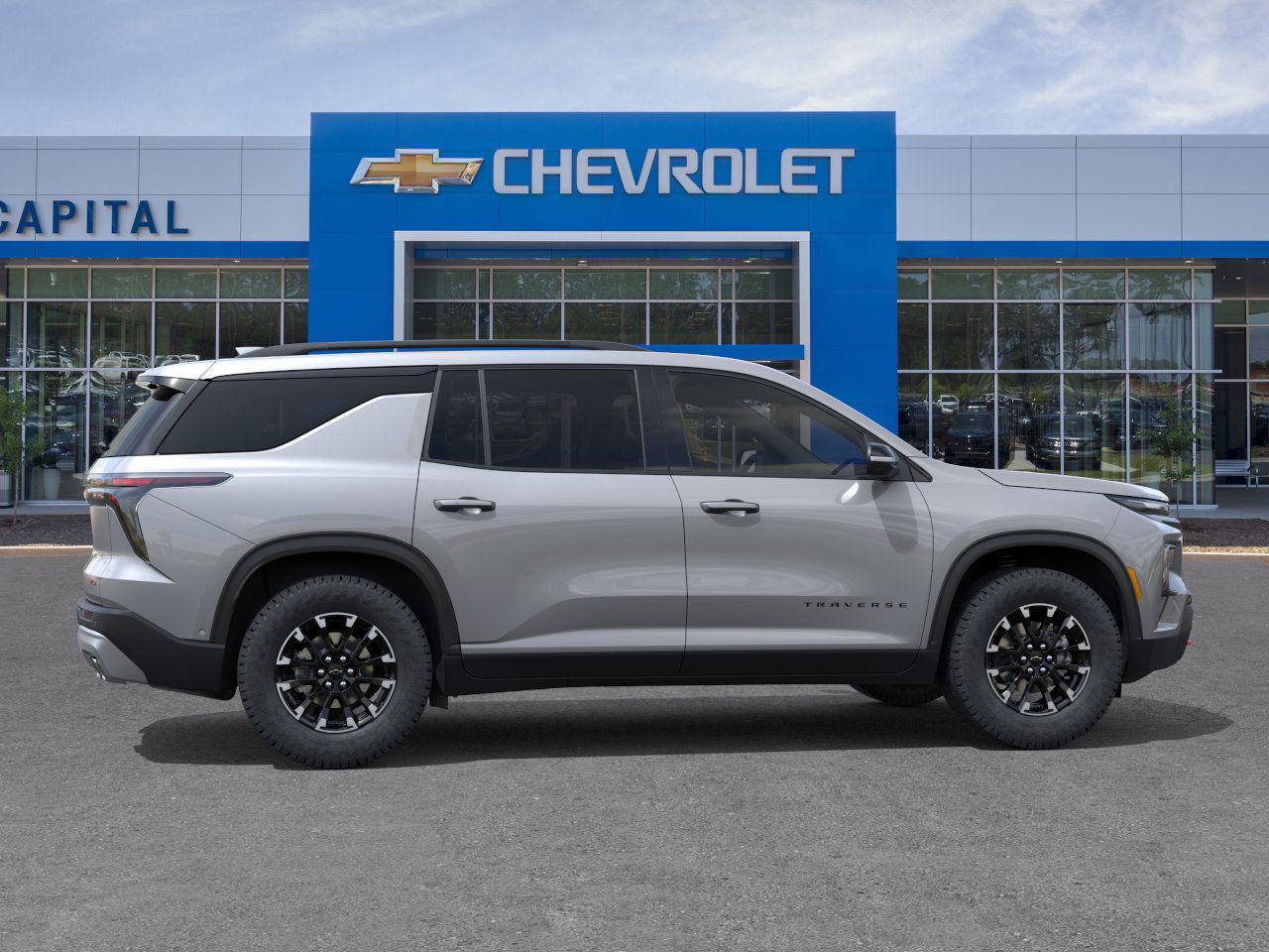 2026 Chevrolet Traverse Z71 photo 3