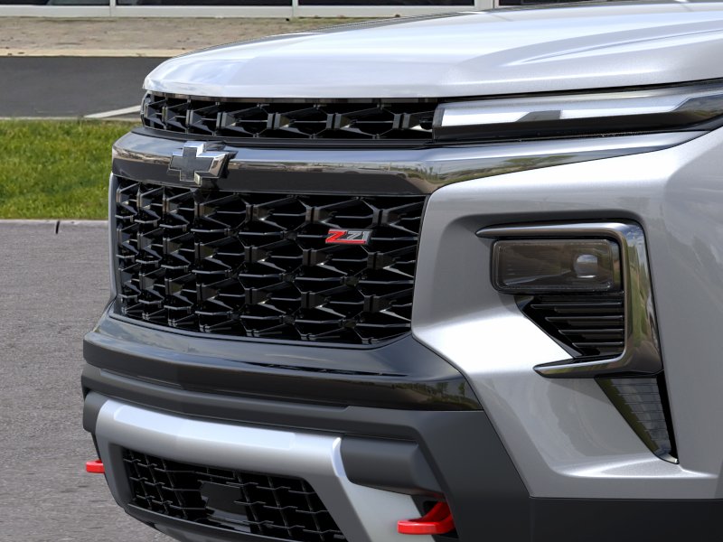 New 2027 Sterling Gray Metallic Chevrolet Z71 image 13