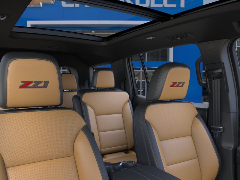 2027 Chevrolet Traverse Z71 - Photo 24