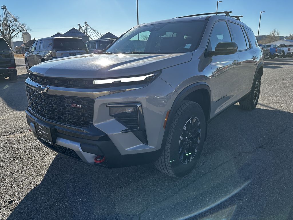 2026 Chevrolet Traverse Z71 photo 3