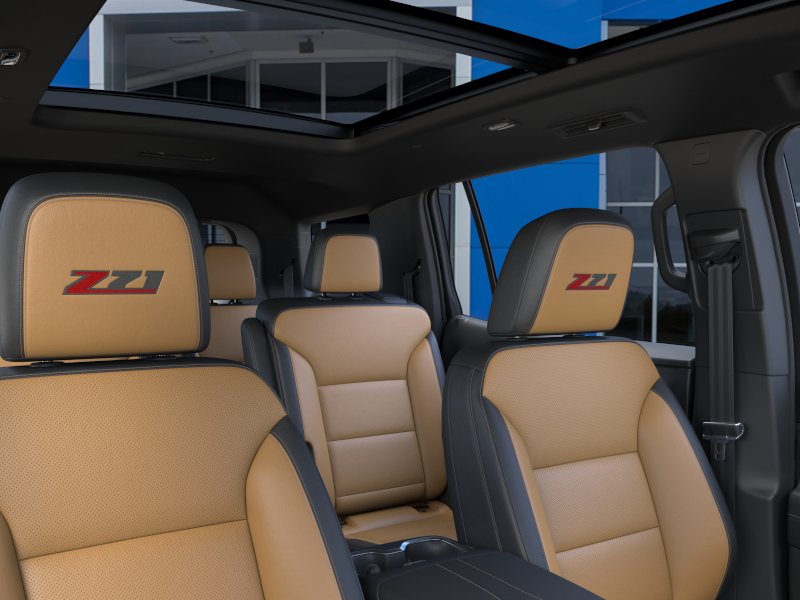New 2027 Polar White Tricoat Chevrolet Z71 image 48