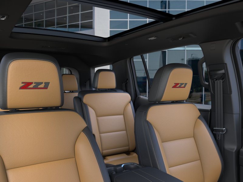 2027 Chevrolet Traverse Z71 - Photo 24