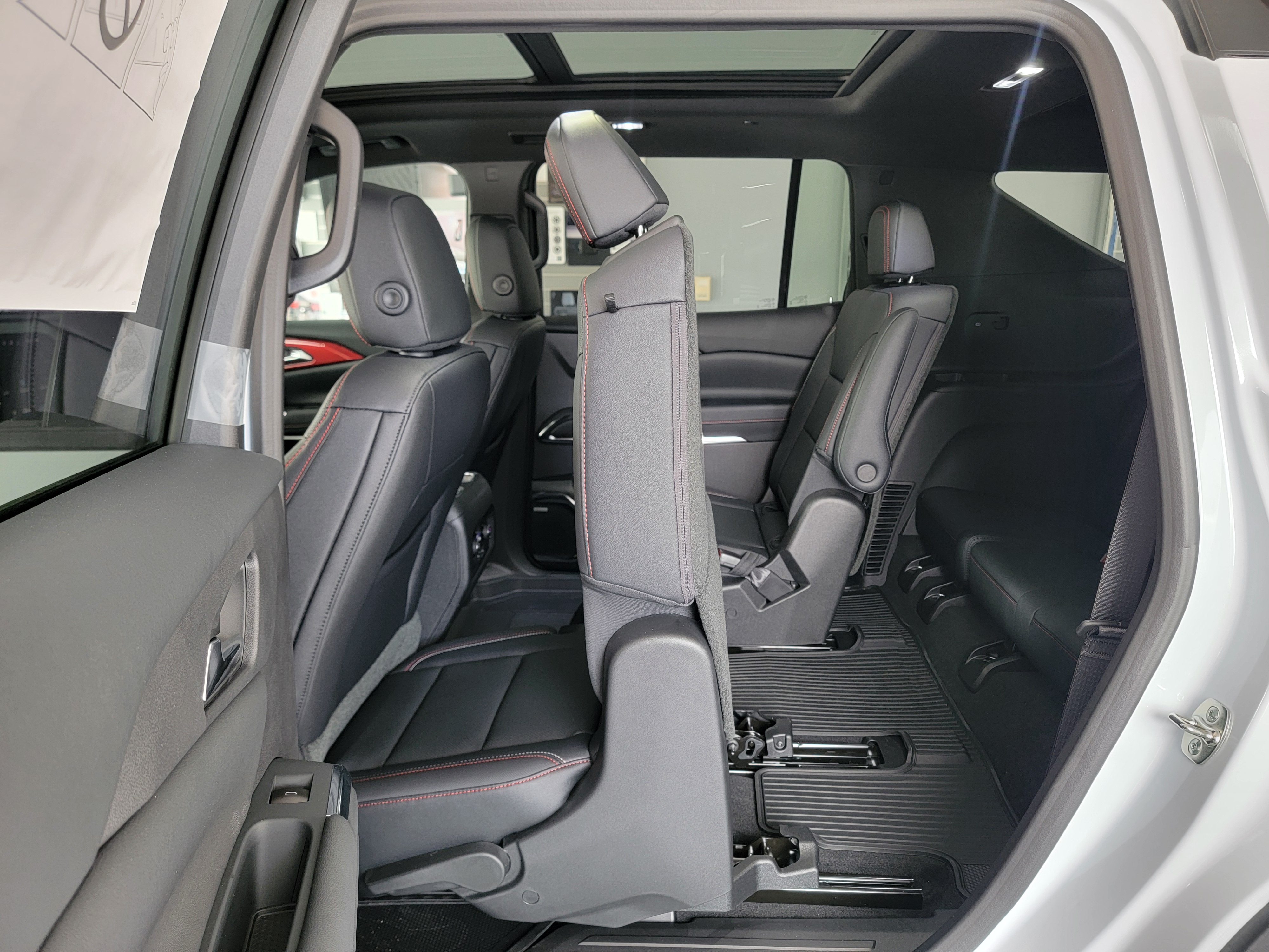 2026 Chevrolet Traverse Z71 - Photo 42