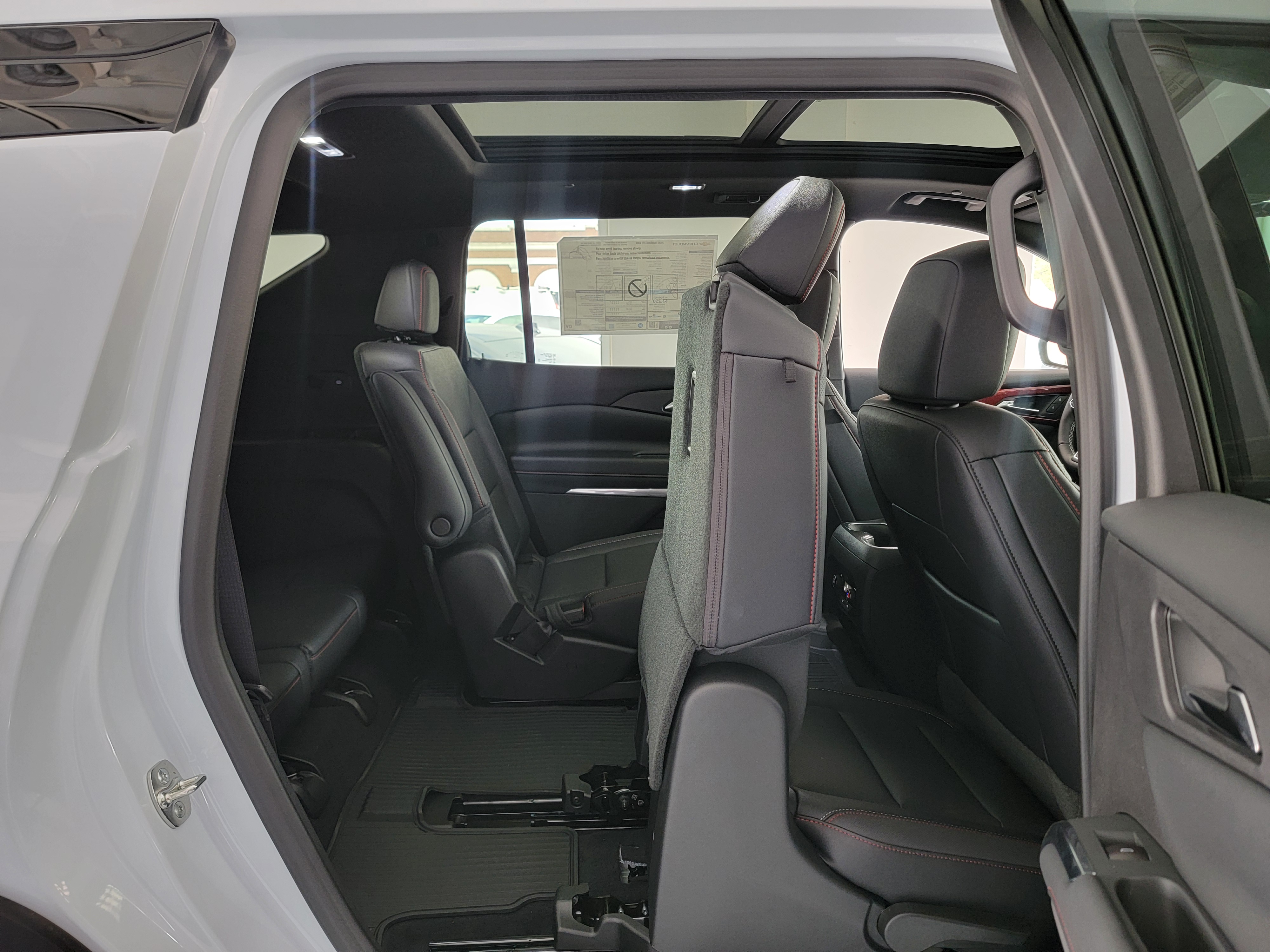 2026 Chevrolet Traverse Z71 - Photo 34