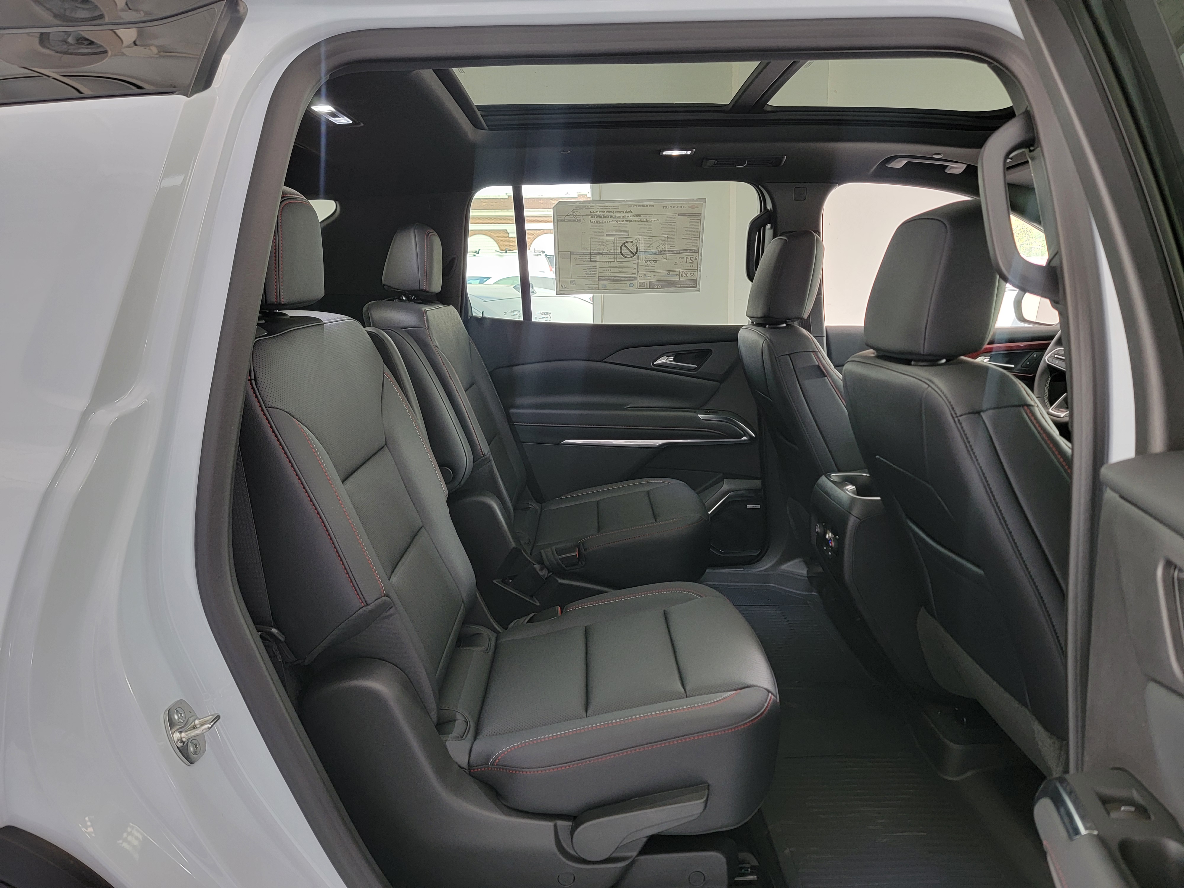 2026 Chevrolet Traverse Z71 - Photo 33