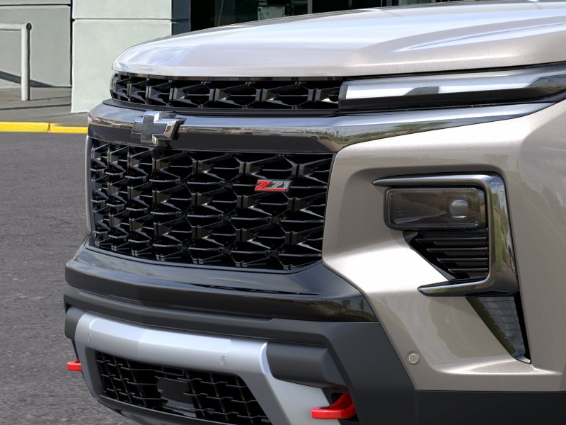 New 2027 Sandstone Gray Chevrolet Z71 image 37