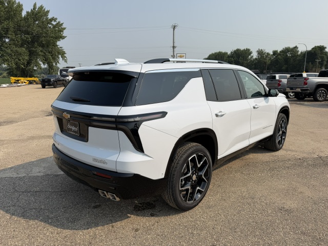 New 2026 Polar White Tricoat Chevrolet High Country image 7
