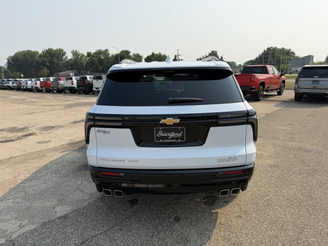 New 2026 Polar White Tricoat Chevrolet High Country image 6