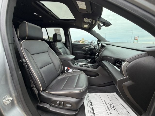 2023 Chevrolet Traverse Premier - Photo 10