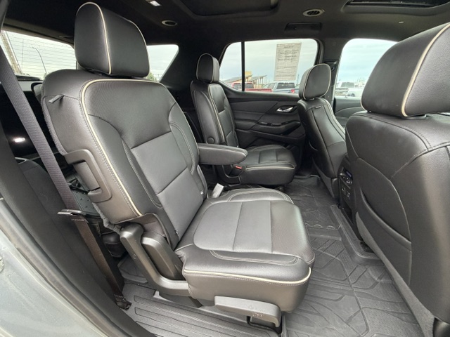 2023 Chevrolet Traverse Premier - Photo 13