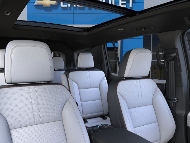 2025 Chevrolet Traverse High Country - Photo 24
