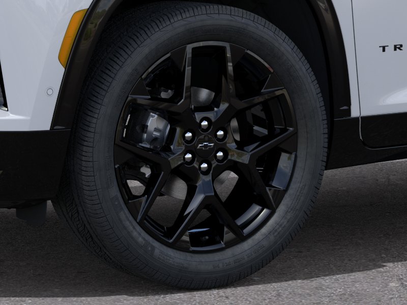 New 2026 Polar White Tricoat Chevrolet RS image 9