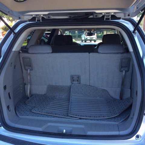 Pre-Owned 2013 Chevrolet Traverse LS