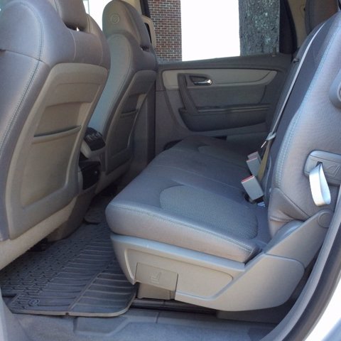 Pre-Owned 2013 Chevrolet Traverse LS