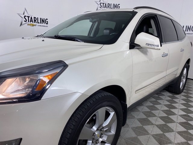 Pre-Owned 2013 Chevrolet Traverse LTZ