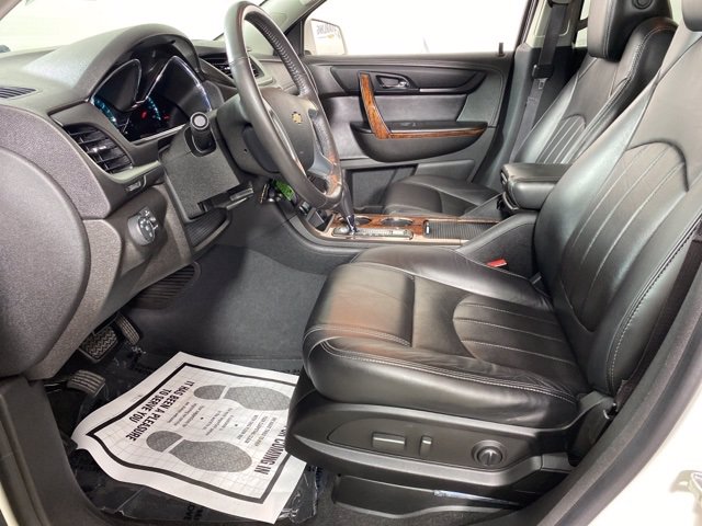 Pre-Owned 2013 Chevrolet Traverse LTZ