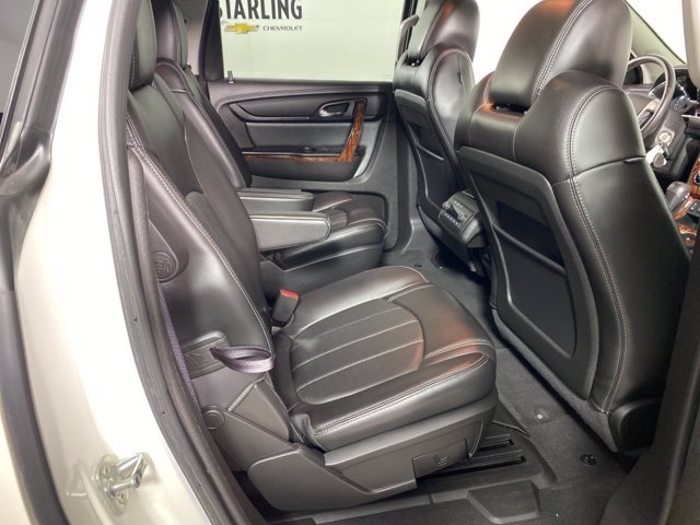 Pre-Owned 2013 Chevrolet Traverse LTZ