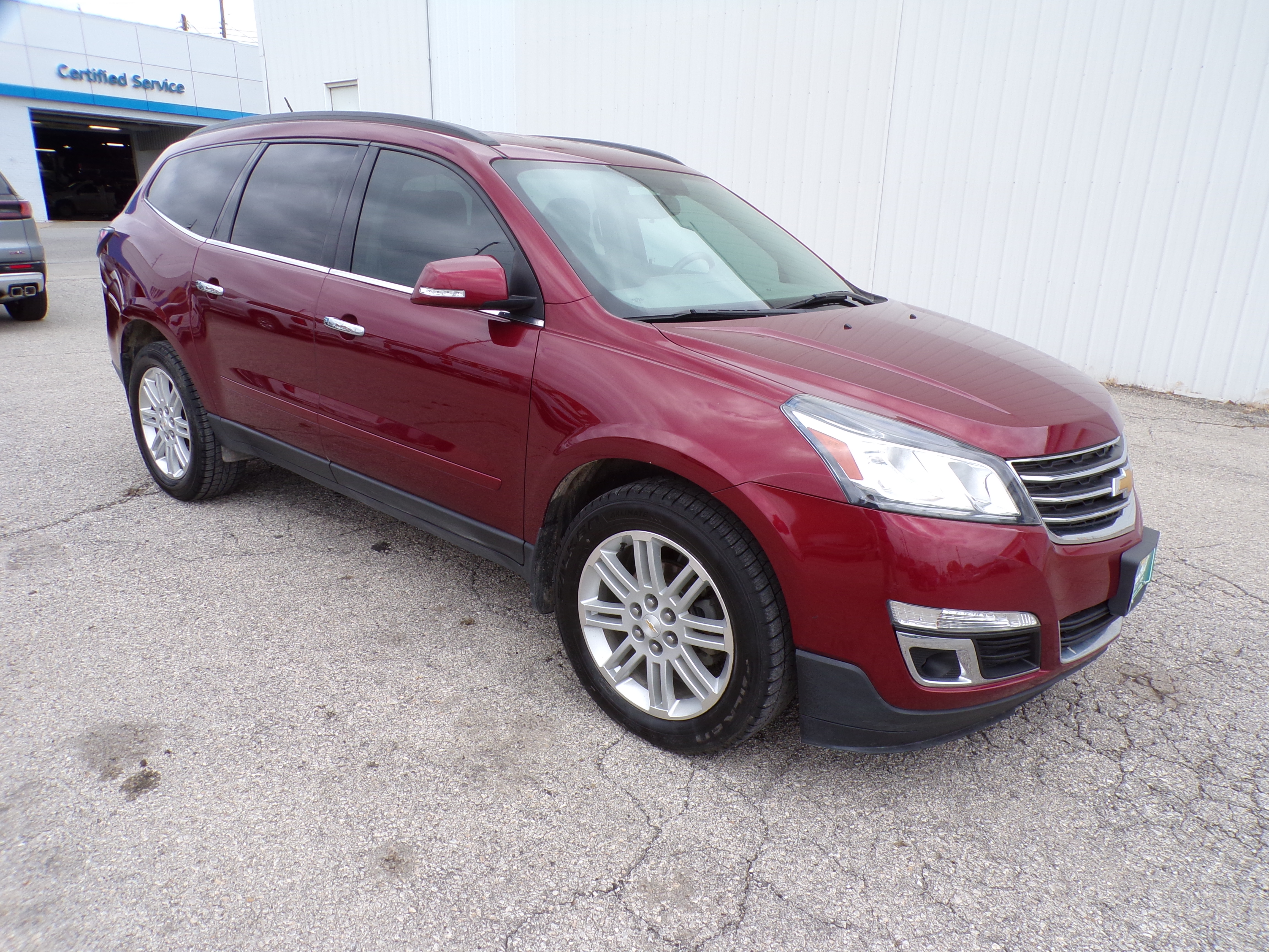 Used 2015 Chevrolet Traverse 1LT with VIN 1GNKVGKD0FJ346546 for sale in Auburn, NE