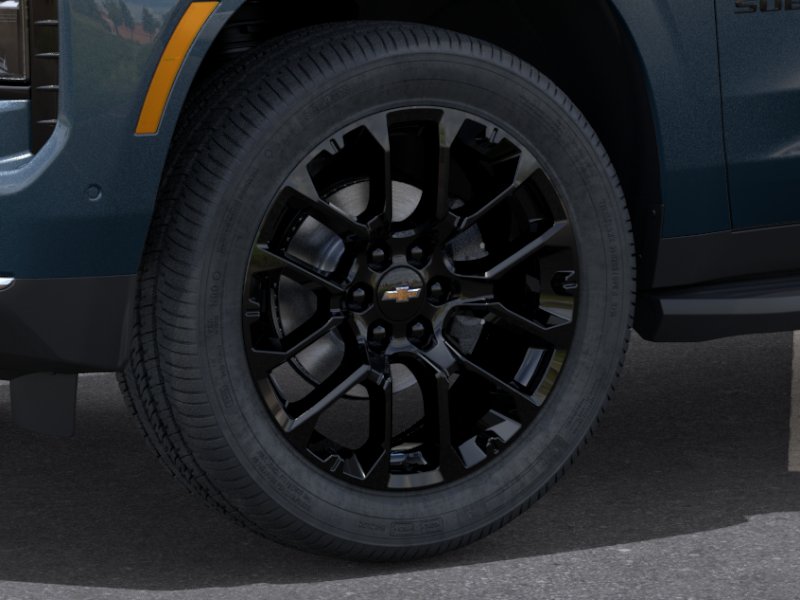 2026 Chevrolet Suburban LS - Photo 9