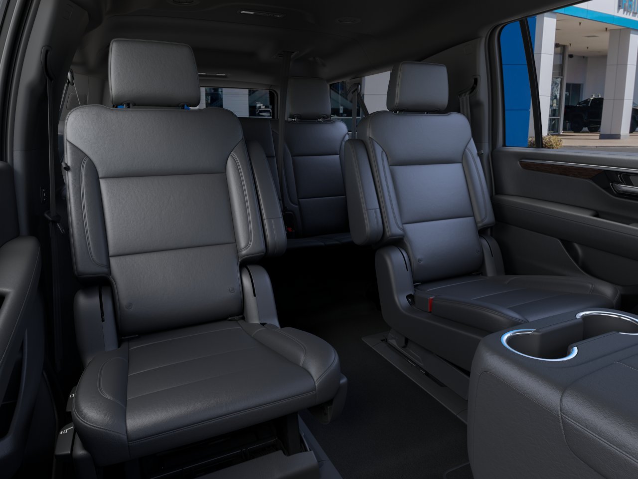 2026 Chevrolet Suburban LT - Photo 42