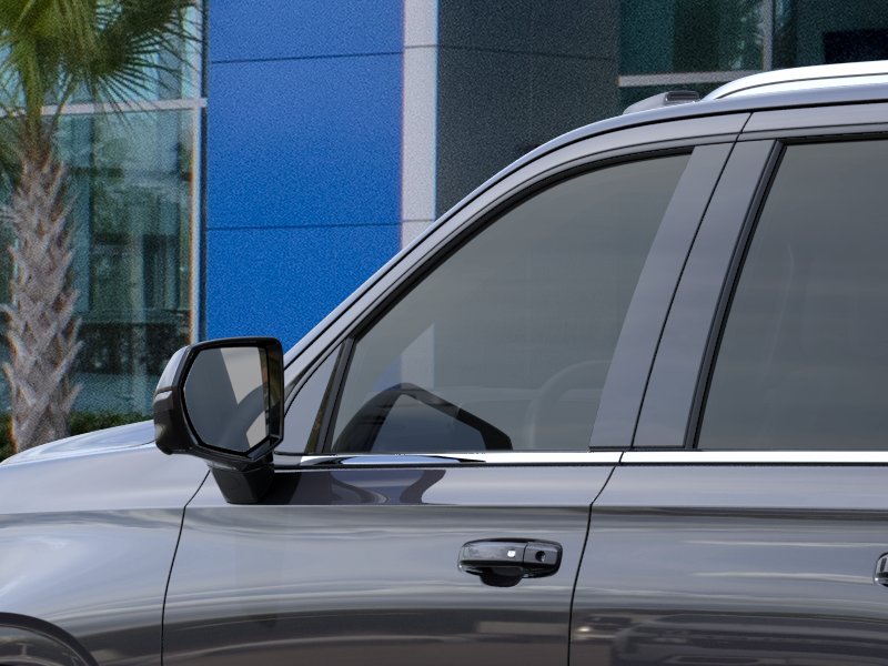 2026 Chevrolet Suburban LT - Photo 12