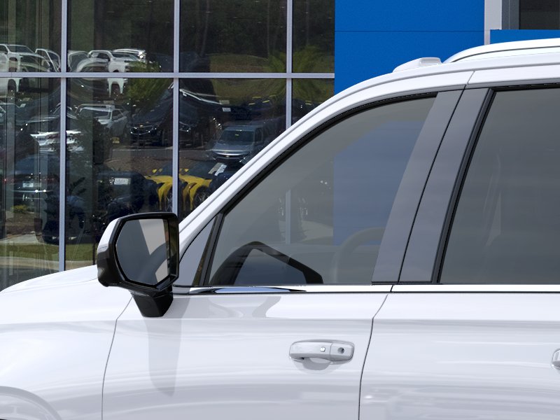 2026 Chevrolet Suburban LT - Photo 12